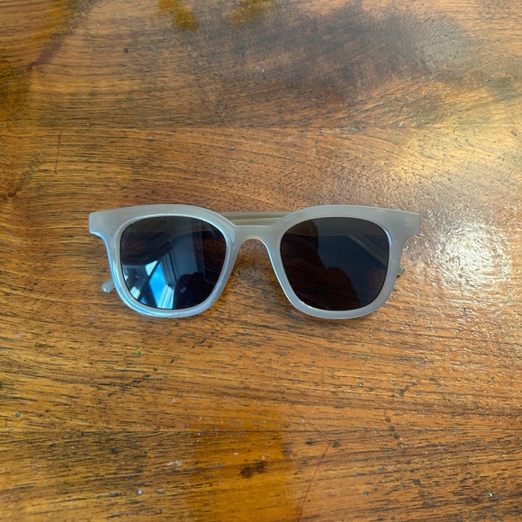 CLASSIC SUNGLASSES - Picture 4 of 4